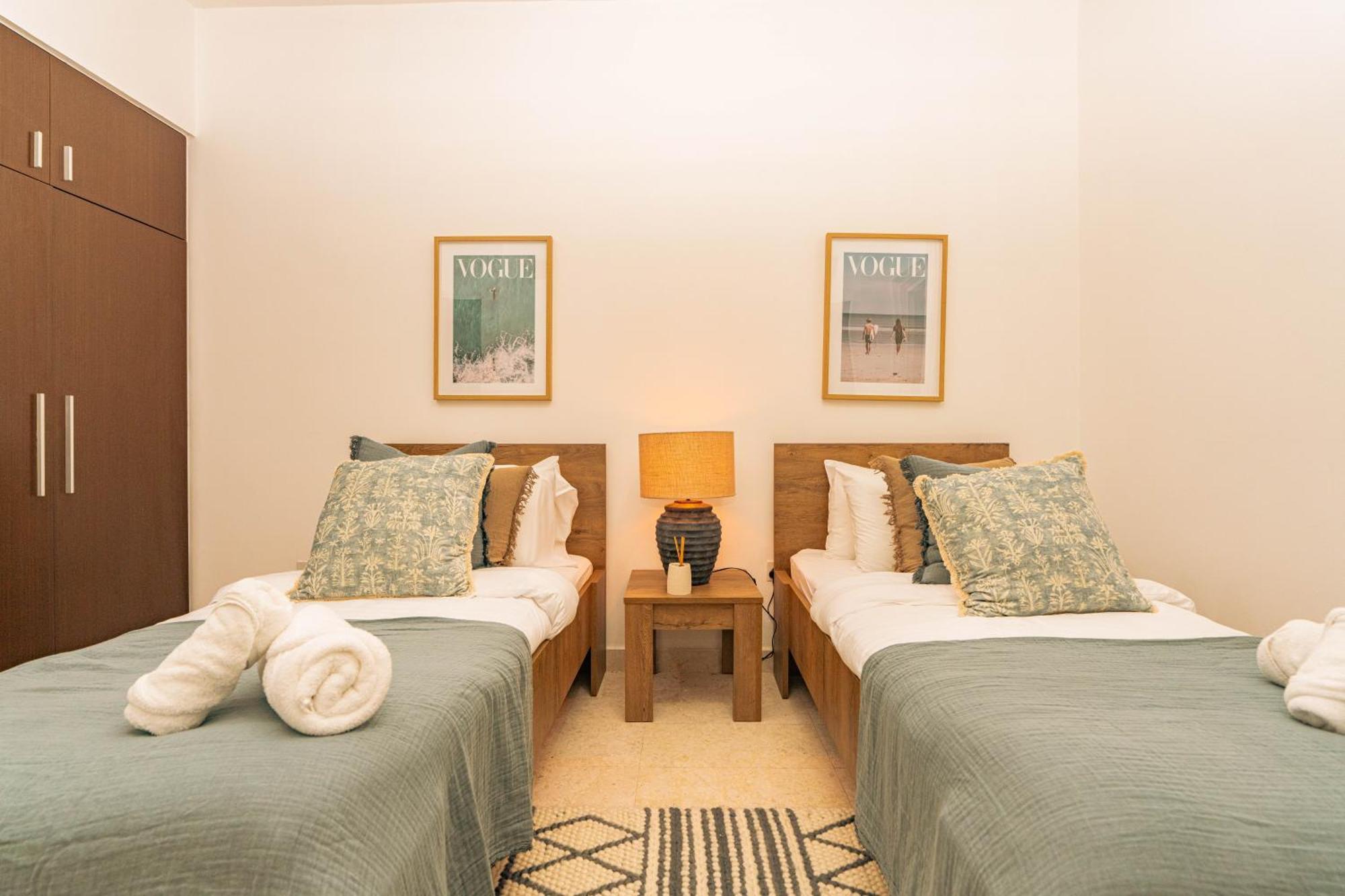 Apartment Voyage Two Bedroom In Reem Island Abu Dhabi