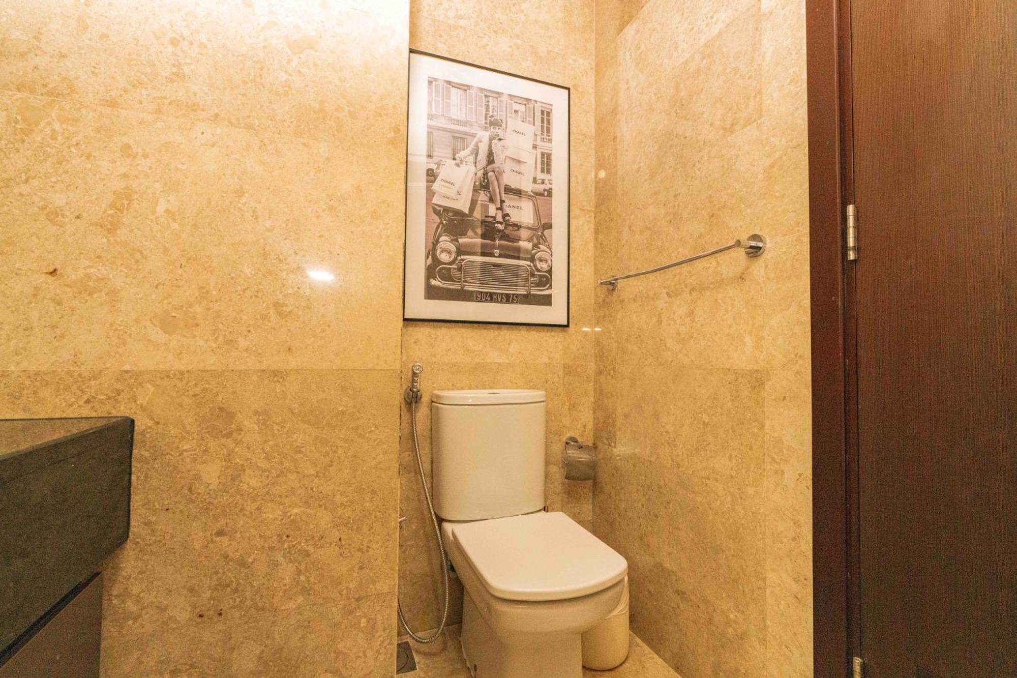 Voyage Two Bedroom In Reem Island Abu Dhabi