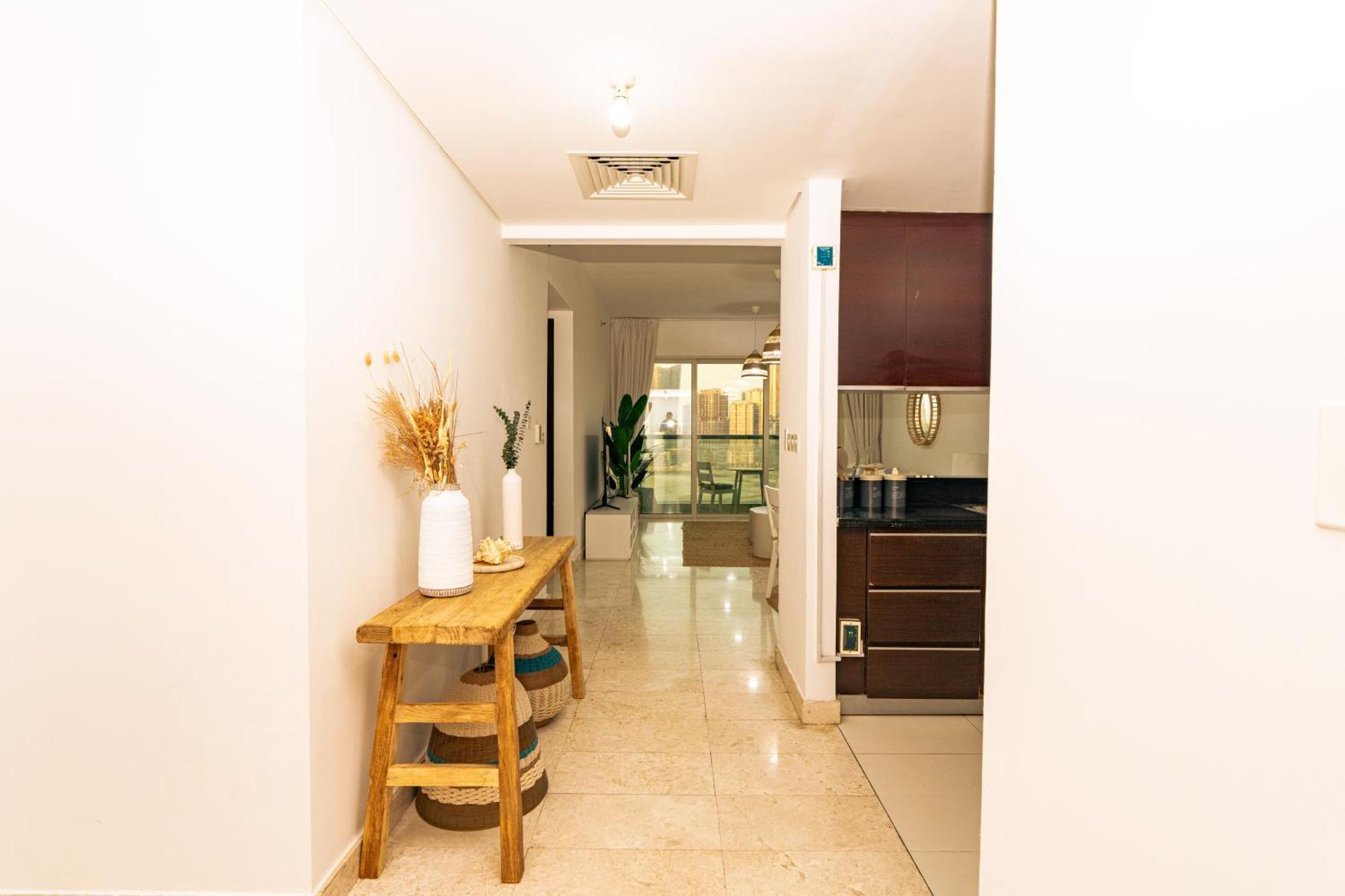 Voyage Two Bedroom In Reem Island *