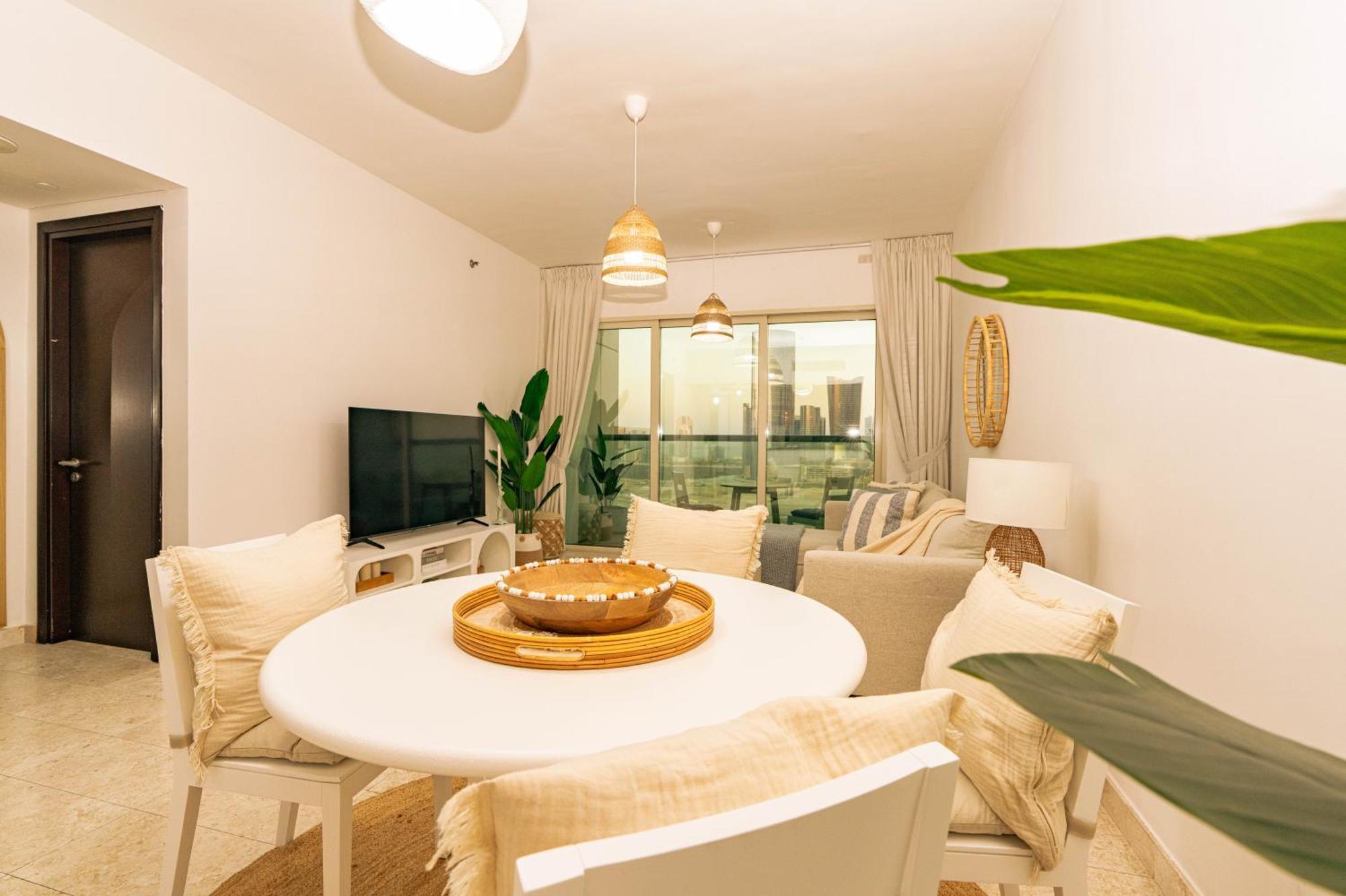Voyage Two Bedroom In Reem Island Apartment